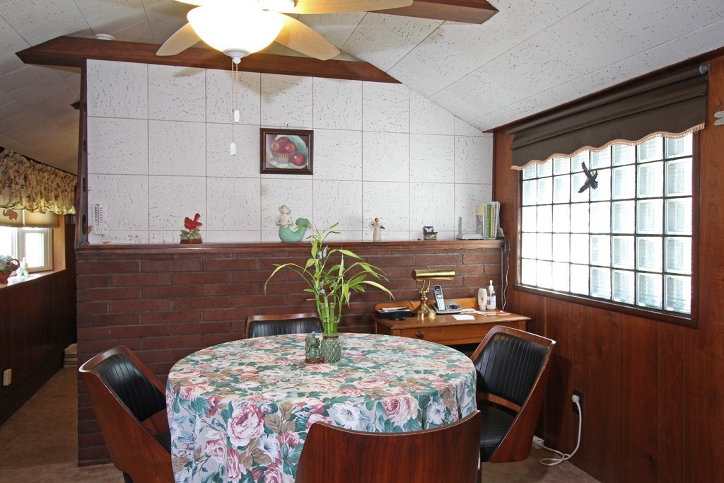 330 Leominster Road Sterling, MA 01564 - Photo 3 of 13 Gallery Image 3