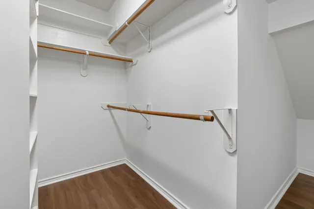 $435,000 | 27 North Queenscliff Circle, The Woodlands, TX 77382