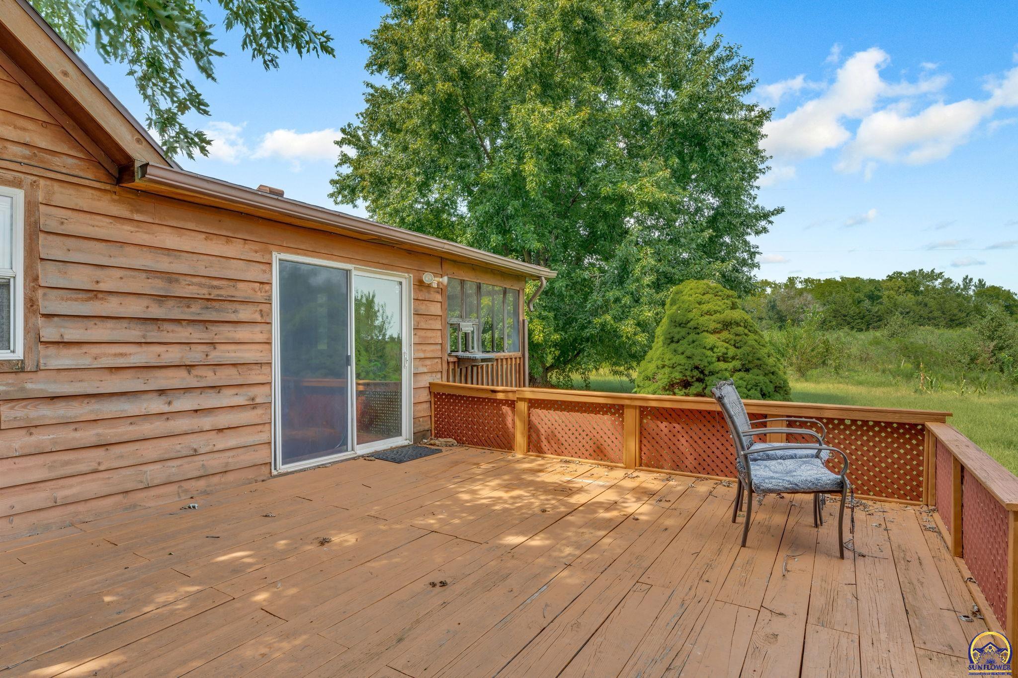 10035 West Lake Road Ozawkie, KS 66070 - Photo 39 of 64 Gallery Image 39