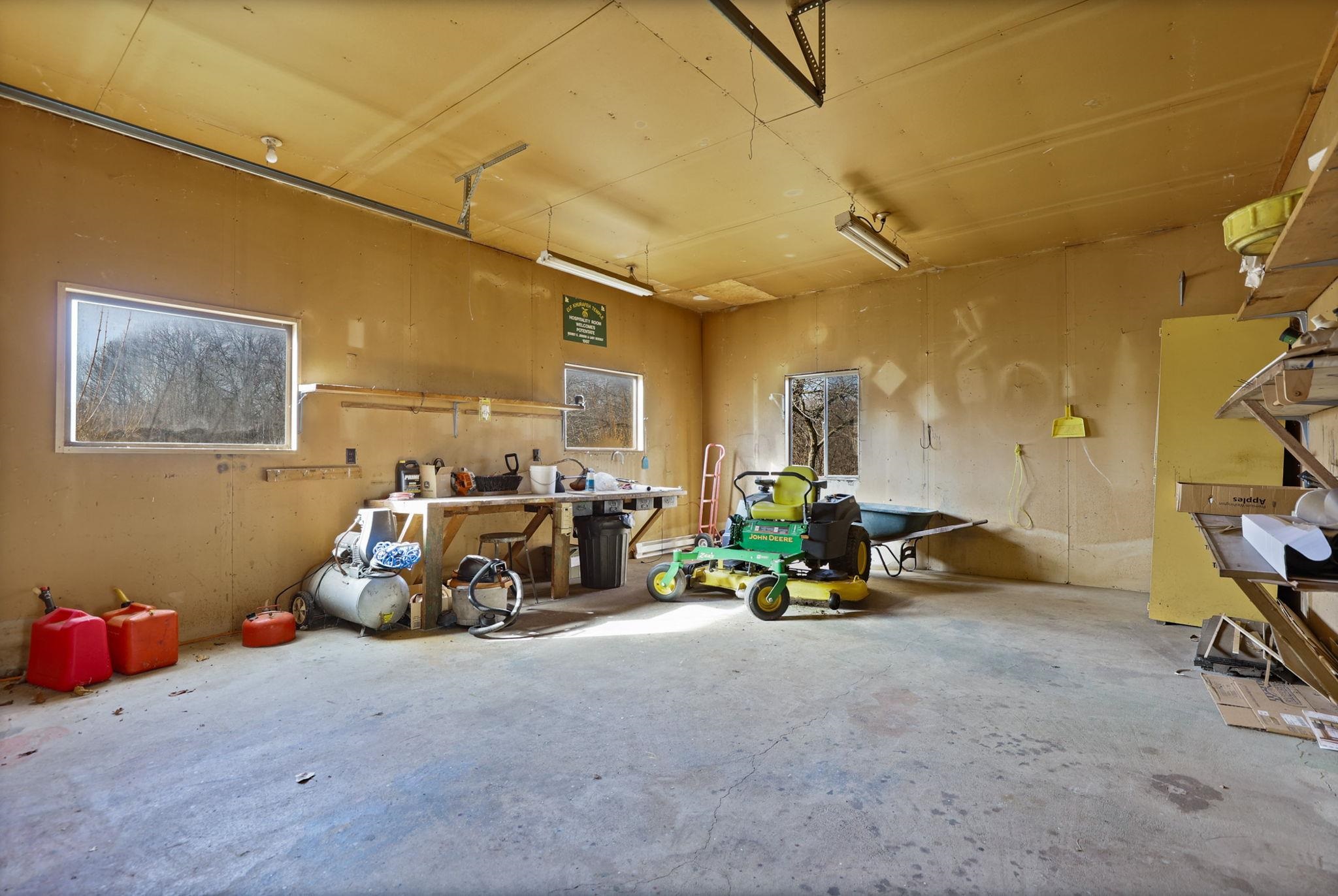 6262 Curtis Road Bridgeport, MI 48722 - Photo 40 of 82