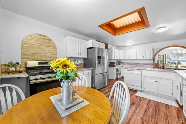 $1,325,000 | 4265 Summerwood Court, Vacaville, CA 95688