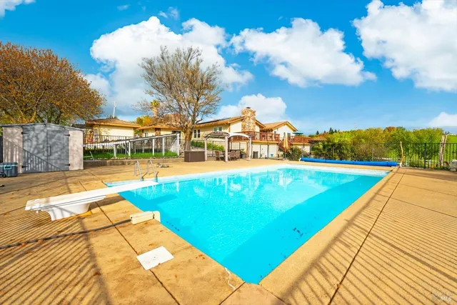 $1,325,000 | 4265 Summerwood Court, Vacaville, CA 95688