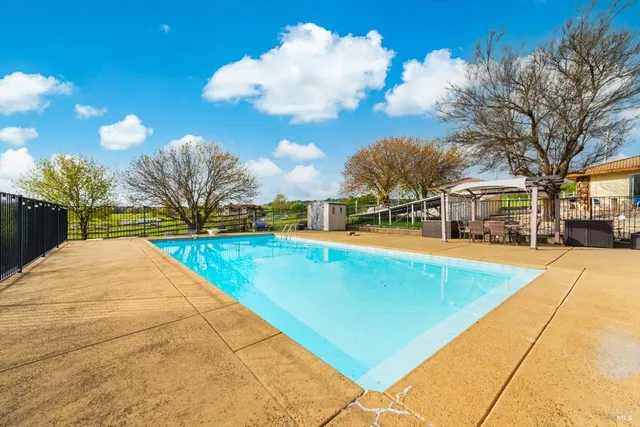 $1,325,000 | 4265 Summerwood Court, Vacaville, CA 95688