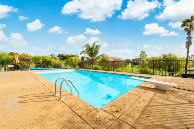 $1,325,000 | 4265 Summerwood Court, Vacaville, CA 95688