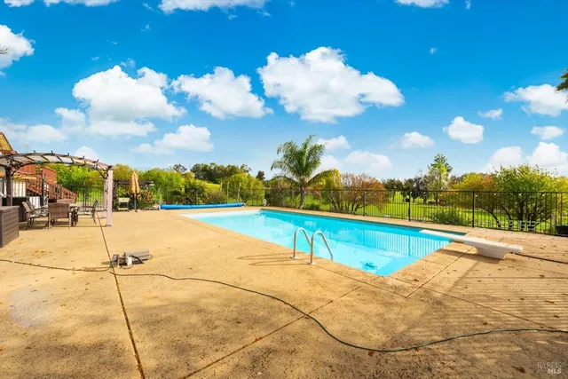 $1,325,000 | 4265 Summerwood Court, Vacaville, CA 95688