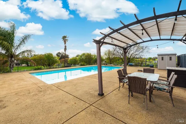 $1,325,000 | 4265 Summerwood Court, Vacaville, CA 95688