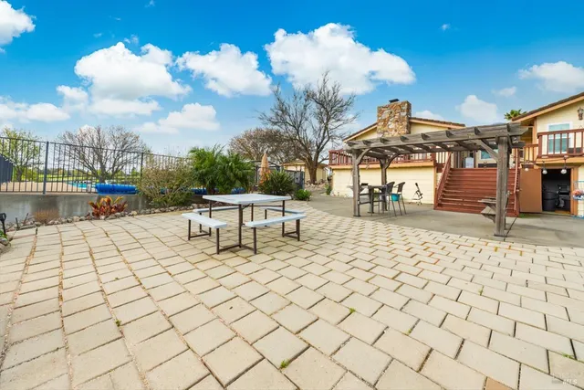 $1,325,000 | 4265 Summerwood Court, Vacaville, CA 95688