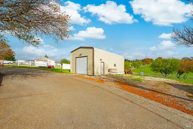 $1,325,000 | 4265 Summerwood Court, Vacaville, CA 95688