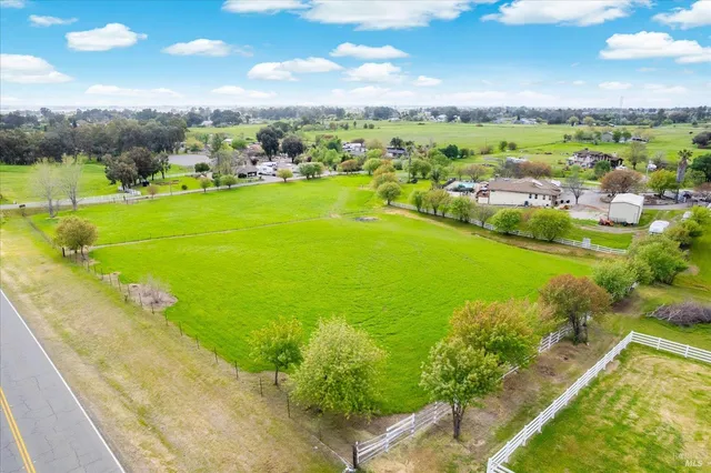 $1,325,000 | 4265 Summerwood Court, Vacaville, CA 95688