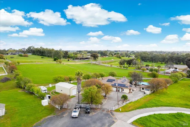 $1,325,000 | 4265 Summerwood Court, Vacaville, CA 95688