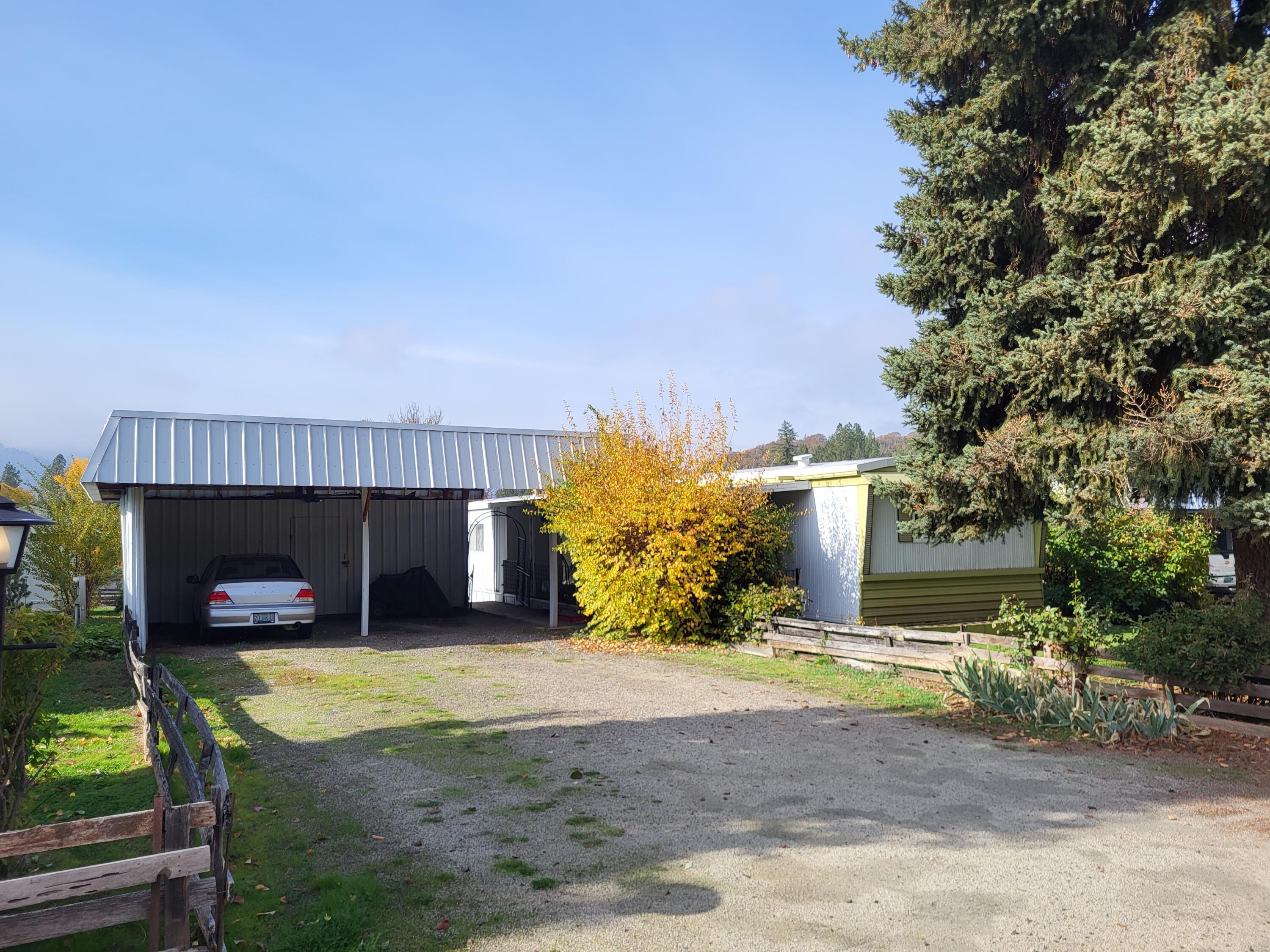 6901 Old Stage Road, Unit 11 Central Point, OR 97502 - Photo 13 of 22 20251031_133252