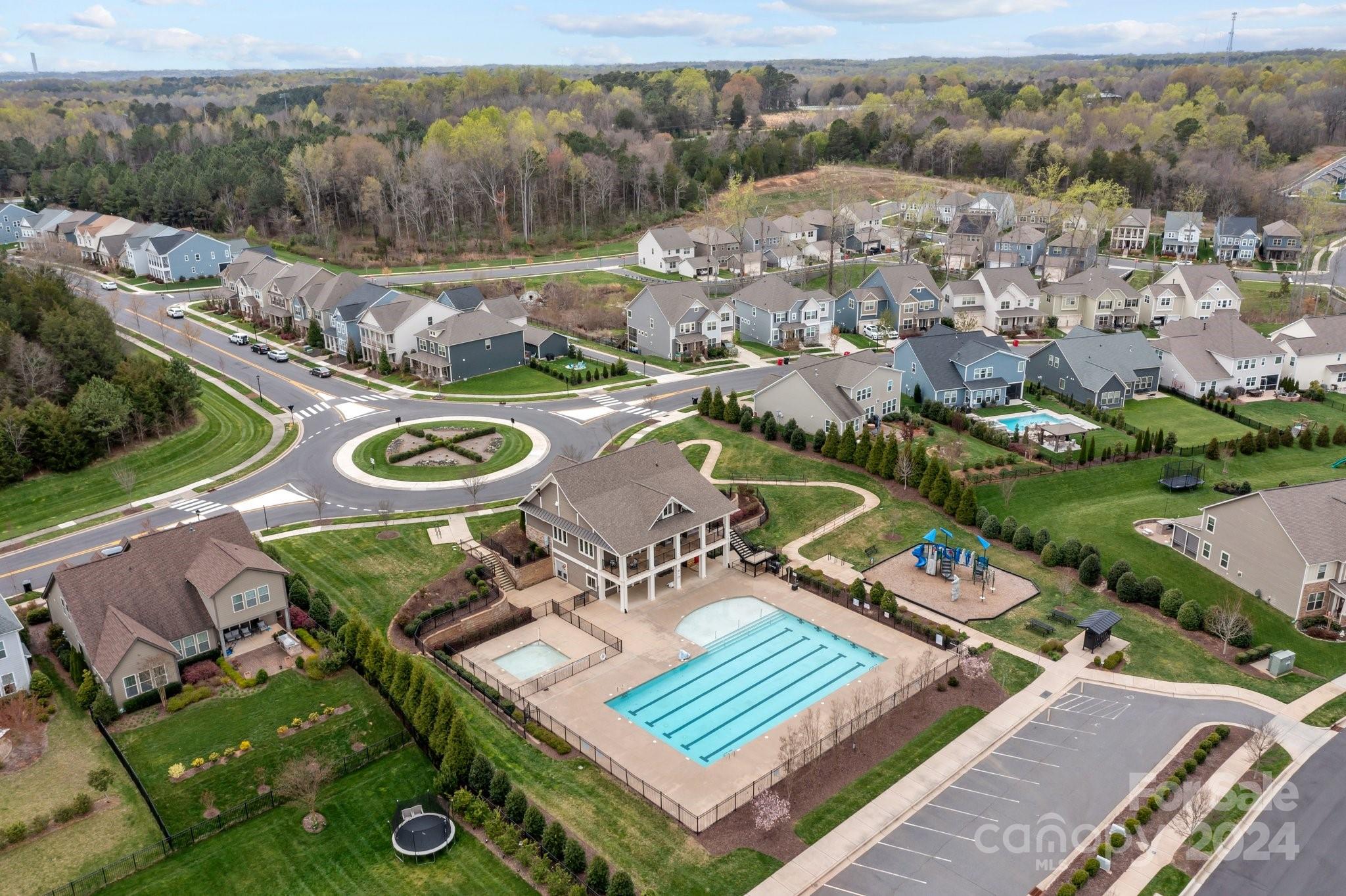 15741 Queens Trail Drive Davidson, NC 28036 - Photo 11 of 48 an aerial view of a house with garden