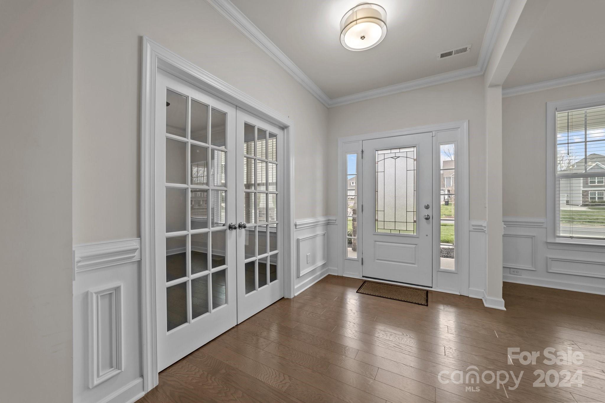 15741 Queens Trail Drive Davidson, NC 28036 - Photo 16 of 48 an empty room with windows