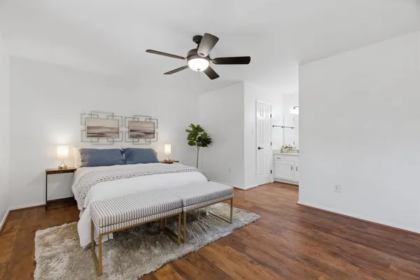 $385,000 | 404 Knoll Wood Court, Euless, TX 76039