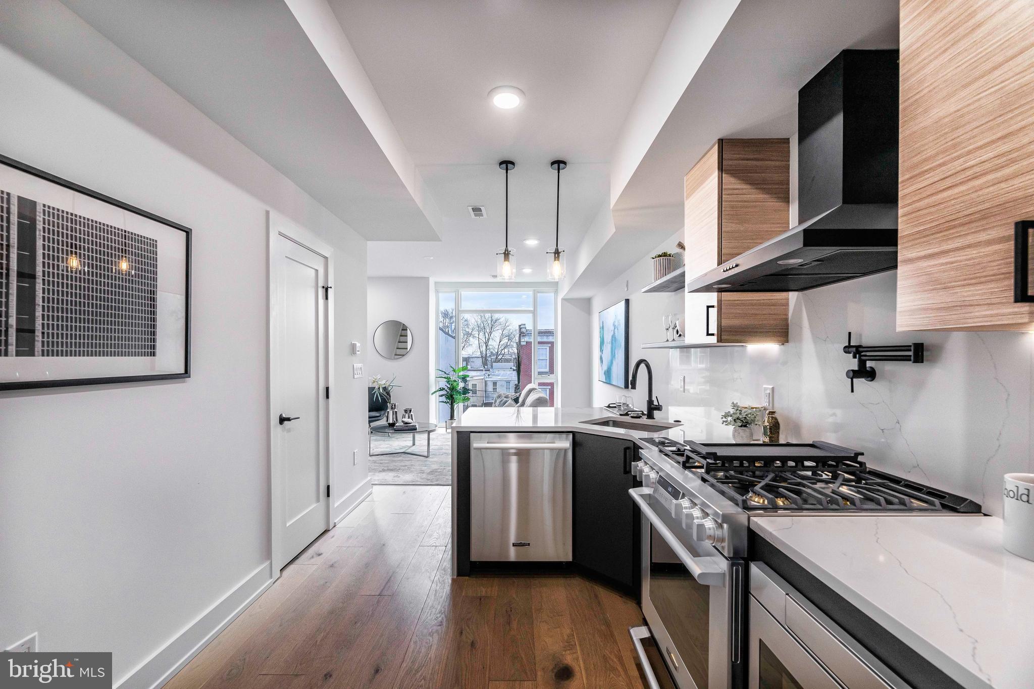 1507 Christian Street, Unit 4 Philadelphia, PA 19146 - Photo 5 of 26