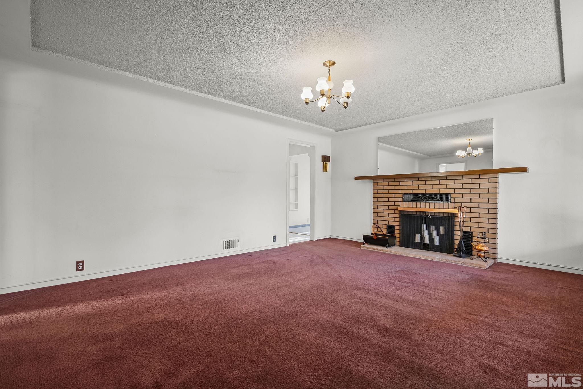 828 Washington Street Reno, NV 89503 - Photo 8 of 35 Photo 8