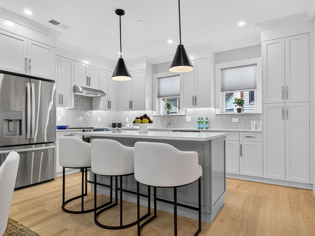 175 School Street, Unit 2 Boston, MA 02119 - Photo 8 of 29