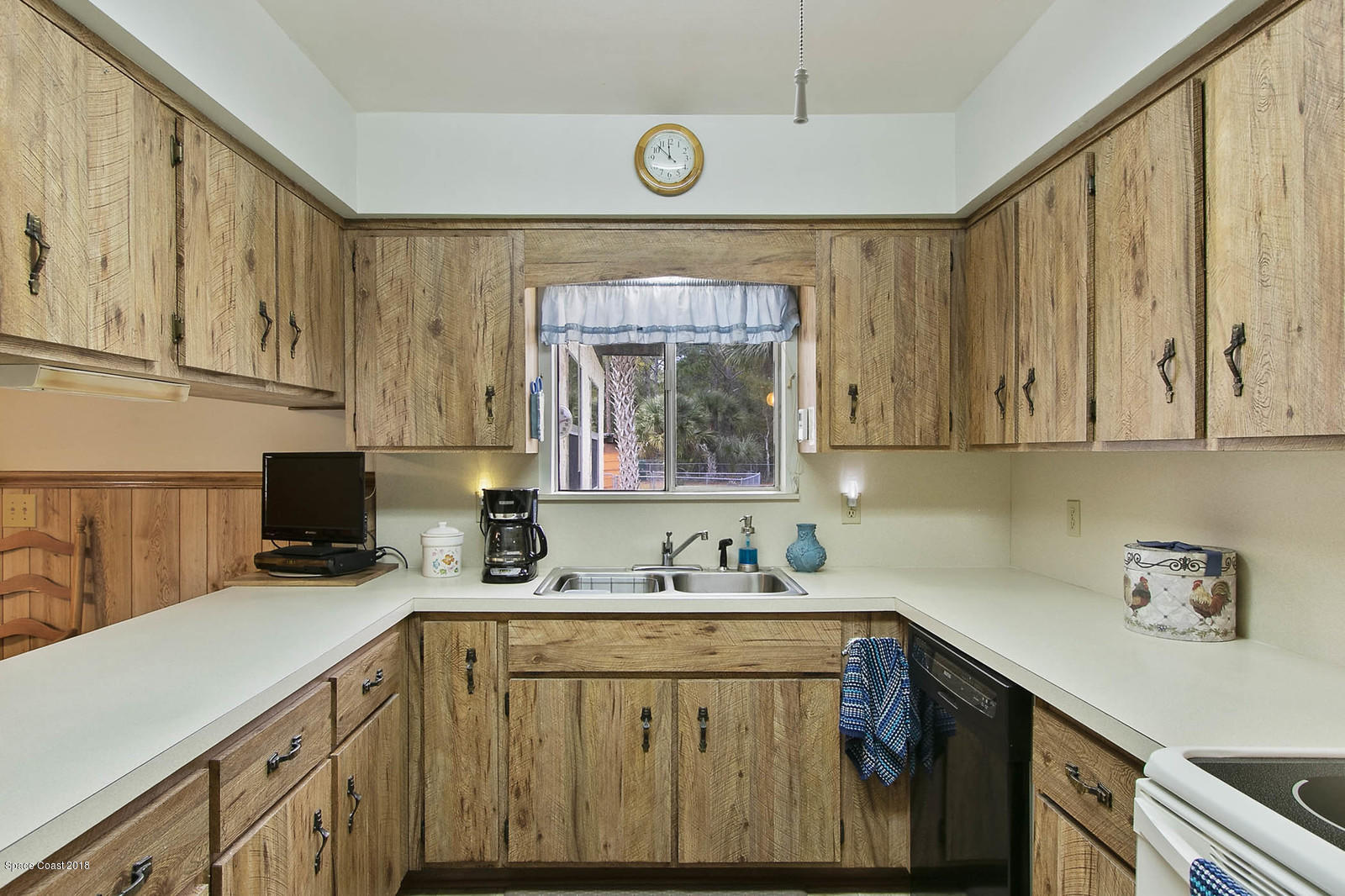 3830 Corey Road Grant Valkaria, FL 32950 - Photo 11 of 38 Kitchen