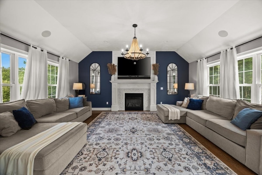 8 Paddock Circle Middleboro, MA 02346 - Photo 24 of 42