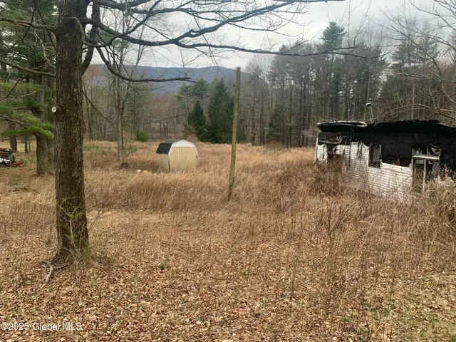 $155,000 | 9 Lilac Lane, Catskill, NY 12414