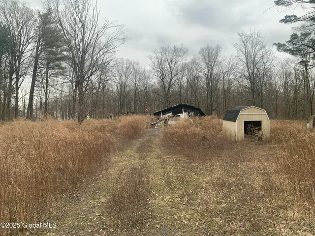 $155,000 | 9 Lilac Lane, Catskill, NY 12414