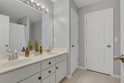 $517,000 | 332 Normandy Circle, Nashville, TN 37209