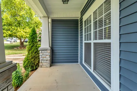 $517,000 | 332 Normandy Circle, Nashville, TN 37209