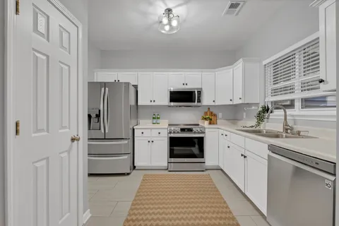 $517,000 | 332 Normandy Circle, Nashville, TN 37209