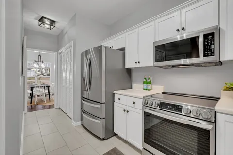 $517,000 | 332 Normandy Circle, Nashville, TN 37209