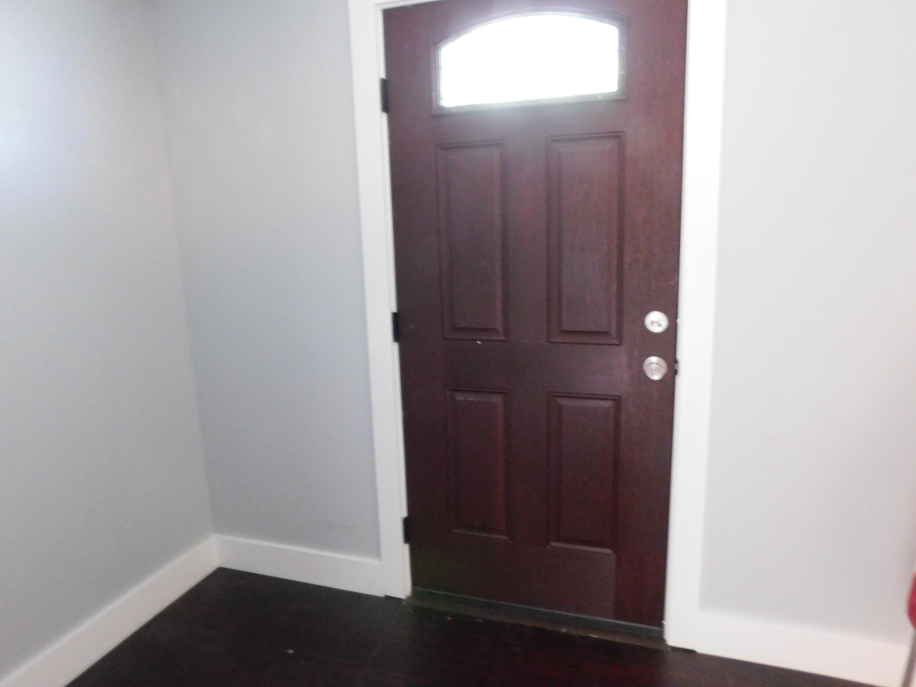 614 West Chicago Road Niles, MI 49120 - Photo 13 of 25 DSCN4256