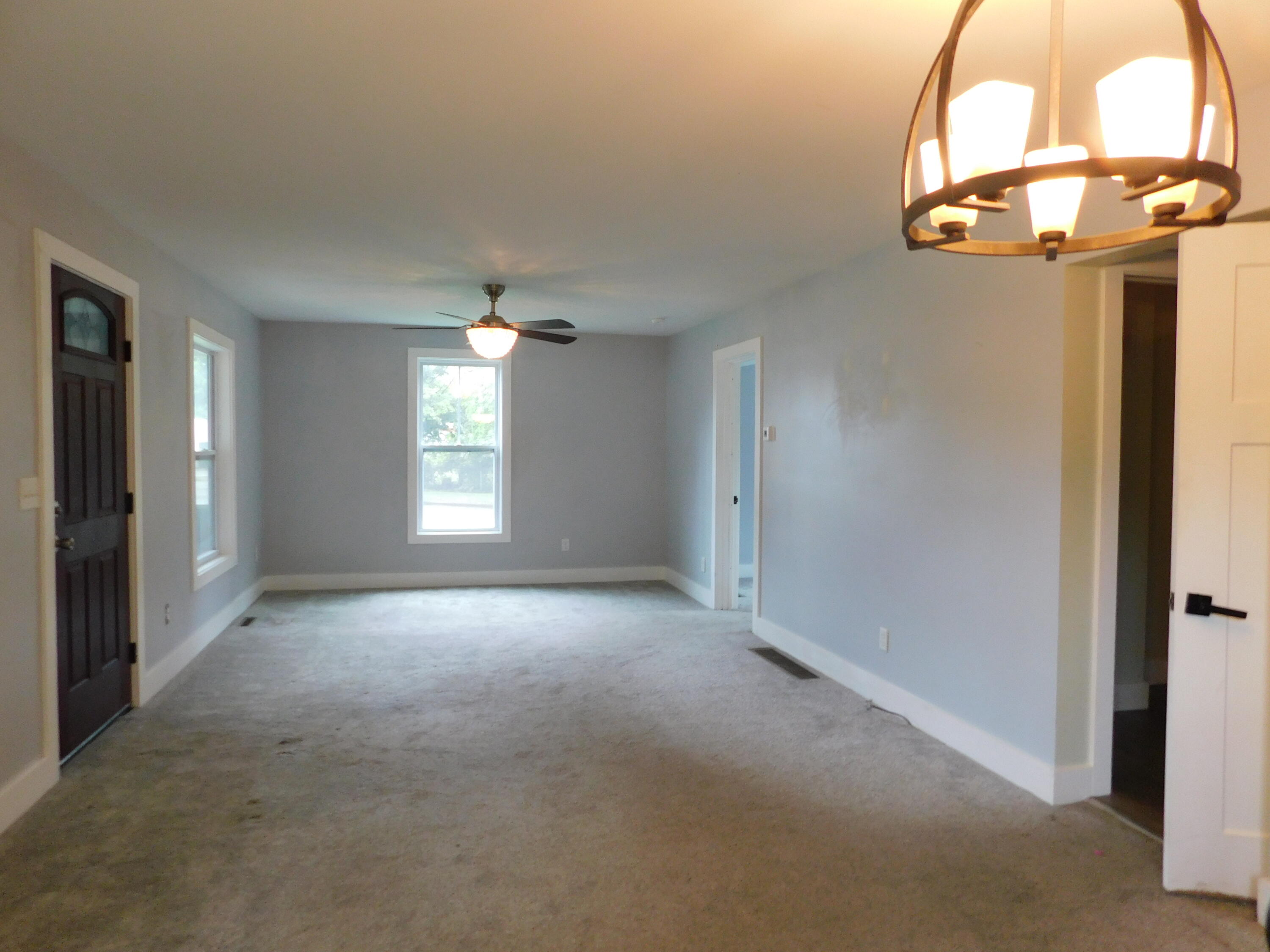 614 West Chicago Road Niles, MI 49120 - Photo 21 of 25 DSCN4265