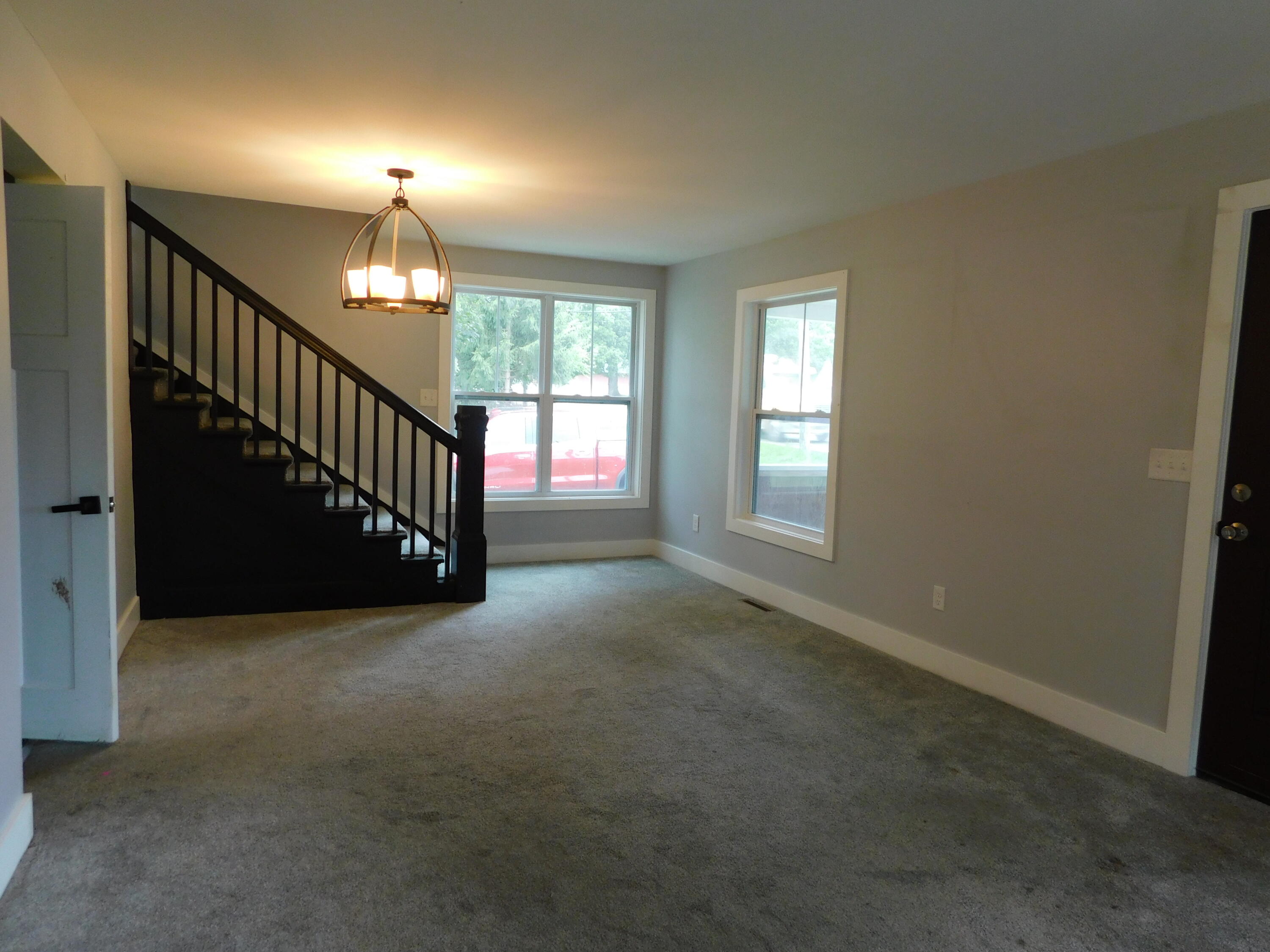 614 West Chicago Road Niles, MI 49120 - Photo 8 of 25 DSCN4250