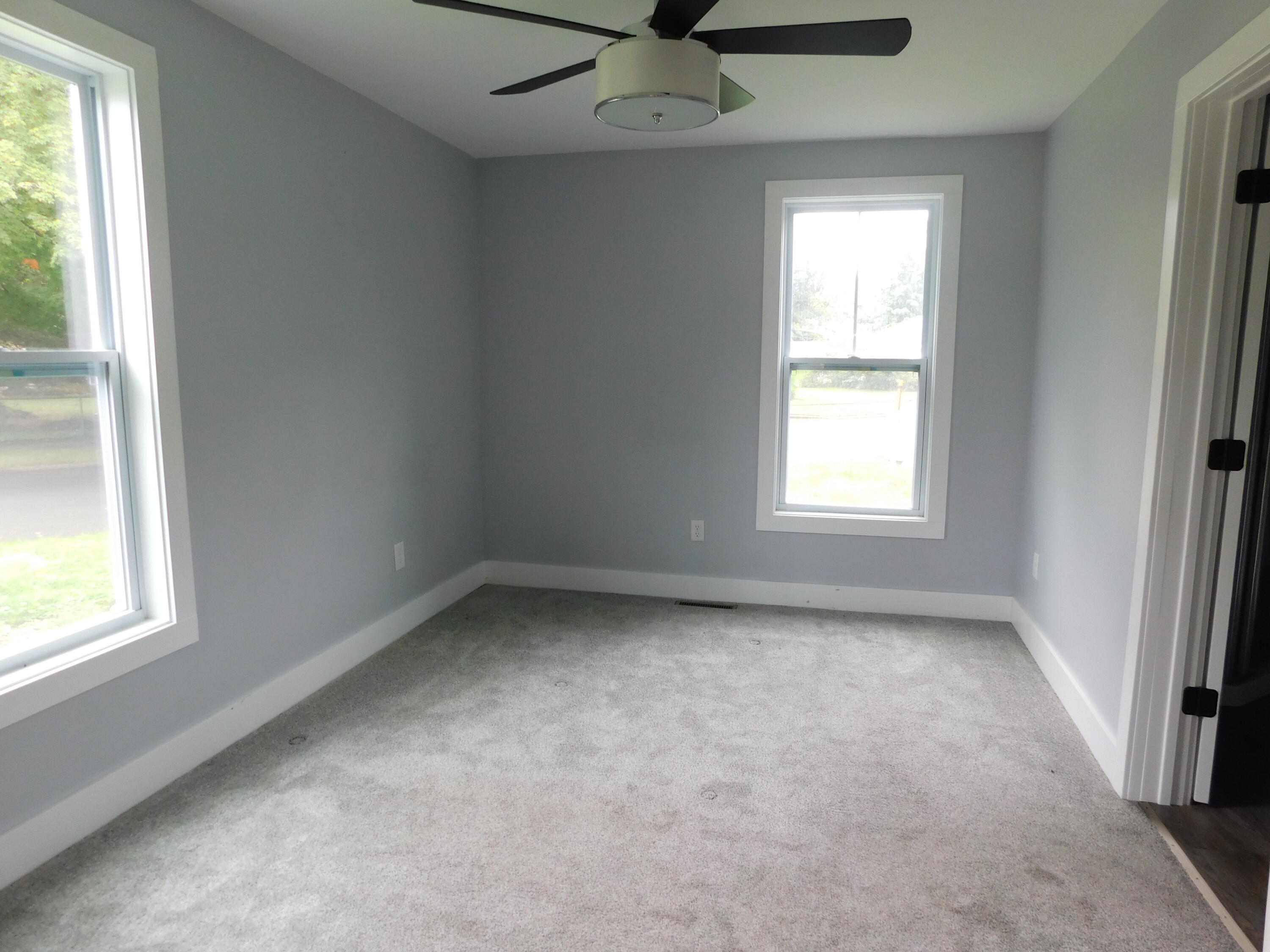614 West Chicago Road Niles, MI 49120 - Photo 9 of 25 DSCN4251