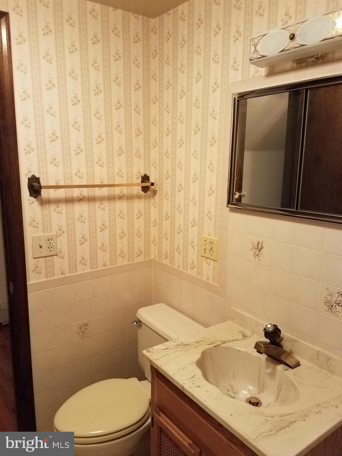 6 South Middlebush Road Somerset, NJ 08873 - Photo 13 of 24