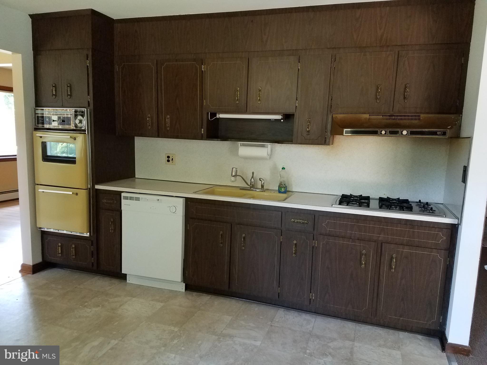 6 South Middlebush Road Somerset, NJ 08873 - Photo 24 of 24