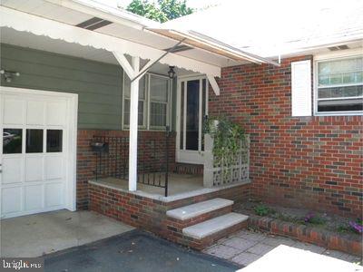 6 South Middlebush Road Somerset, NJ 08873 - Photo 3 of 24