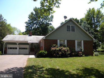 6 South Middlebush Road Somerset, NJ 08873 - Photo 4 of 24