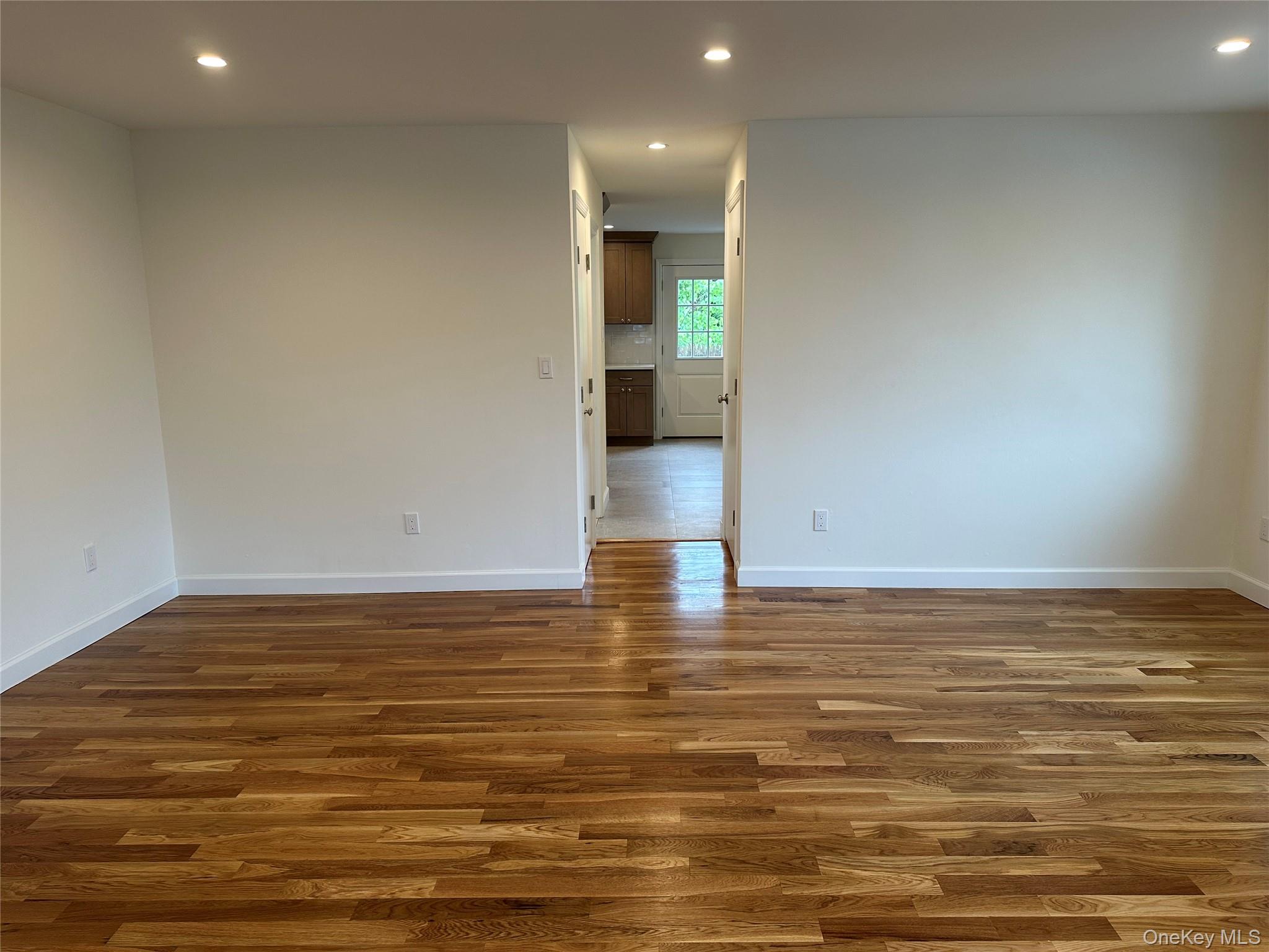 32 Marwood Road South, Unit A Port Washington, NY 11050 - Photo 7 of 14