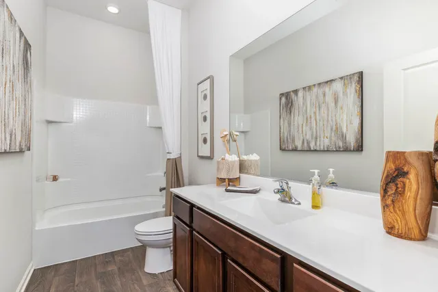 $289,990 | 6481 Juniper Drive, Wonder Lake, IL 60097