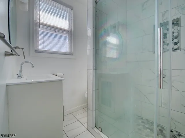 $1,800 | 727 Bonnett Street, Elizabeth, NJ 07202