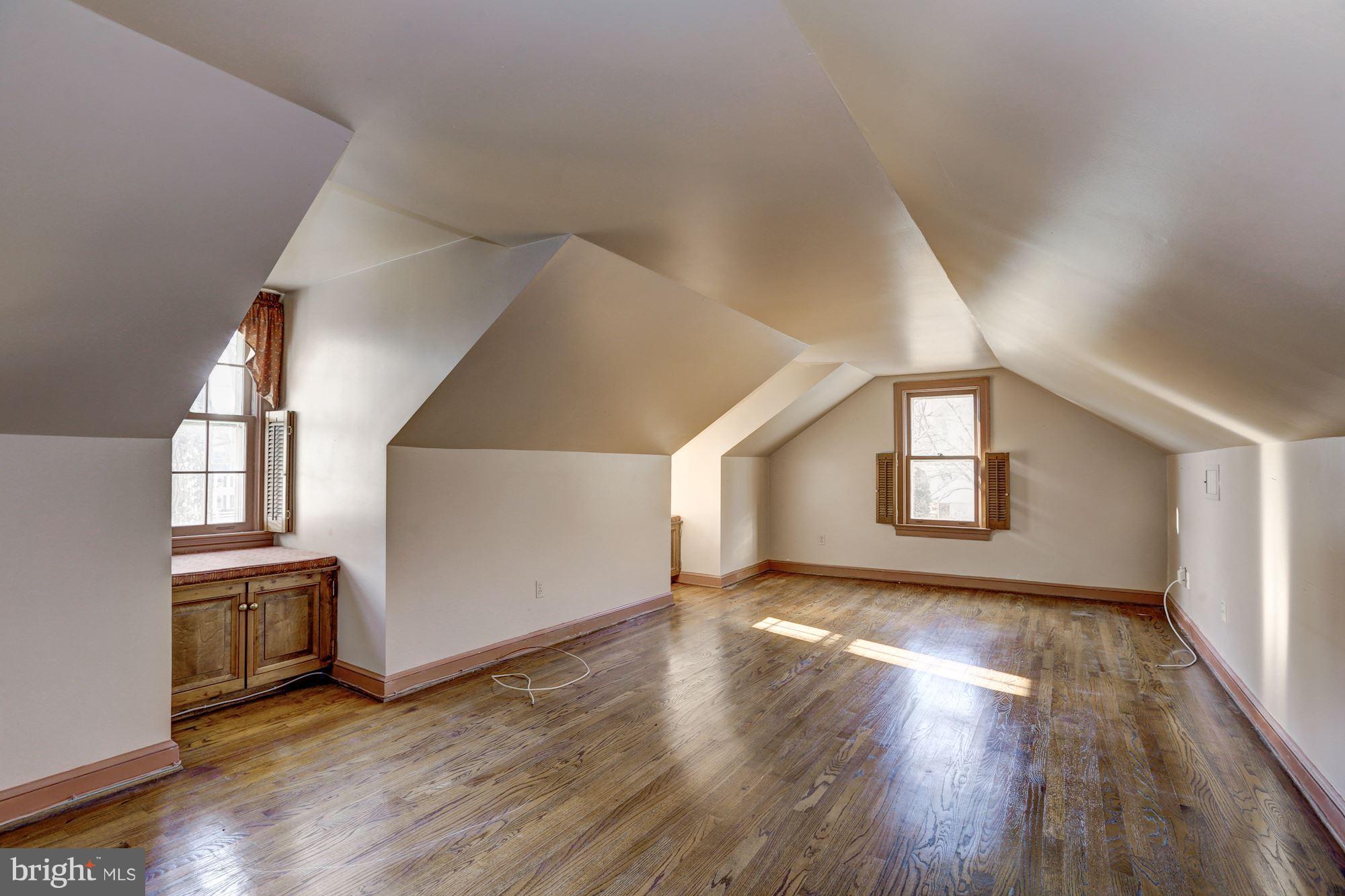 15011 Springfield Road Darnestown, MD 20874 - Photo 11 of 30 Large Rec Space Over Garage