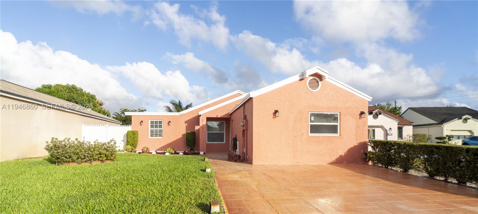 2421 Southwest 84th Terrace Miramar, FL 33025 - Photo 1 of 32