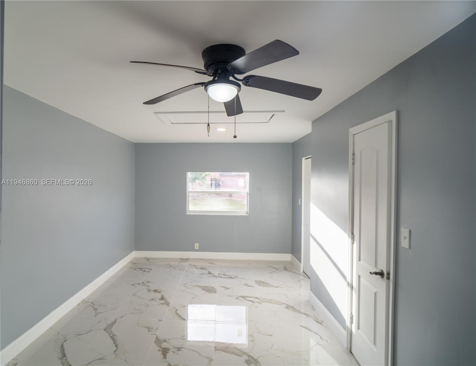 2421 Southwest 84th Terrace Miramar, FL 33025 - Photo 11 of 32
