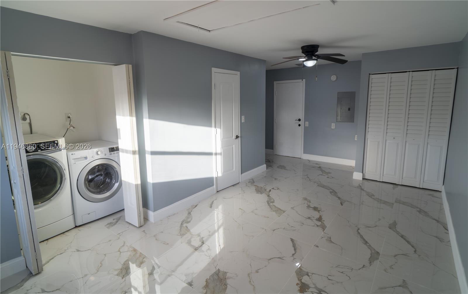 2421 Southwest 84th Terrace Miramar, FL 33025 - Photo 12 of 32