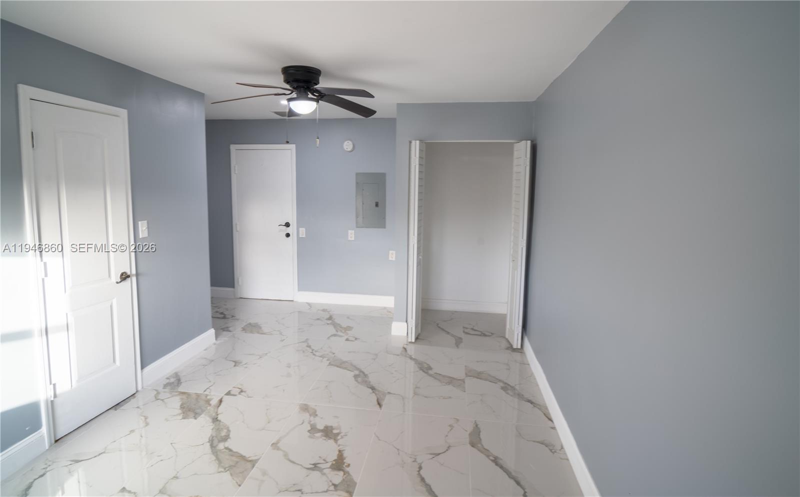 2421 Southwest 84th Terrace Miramar, FL 33025 - Photo 14 of 32