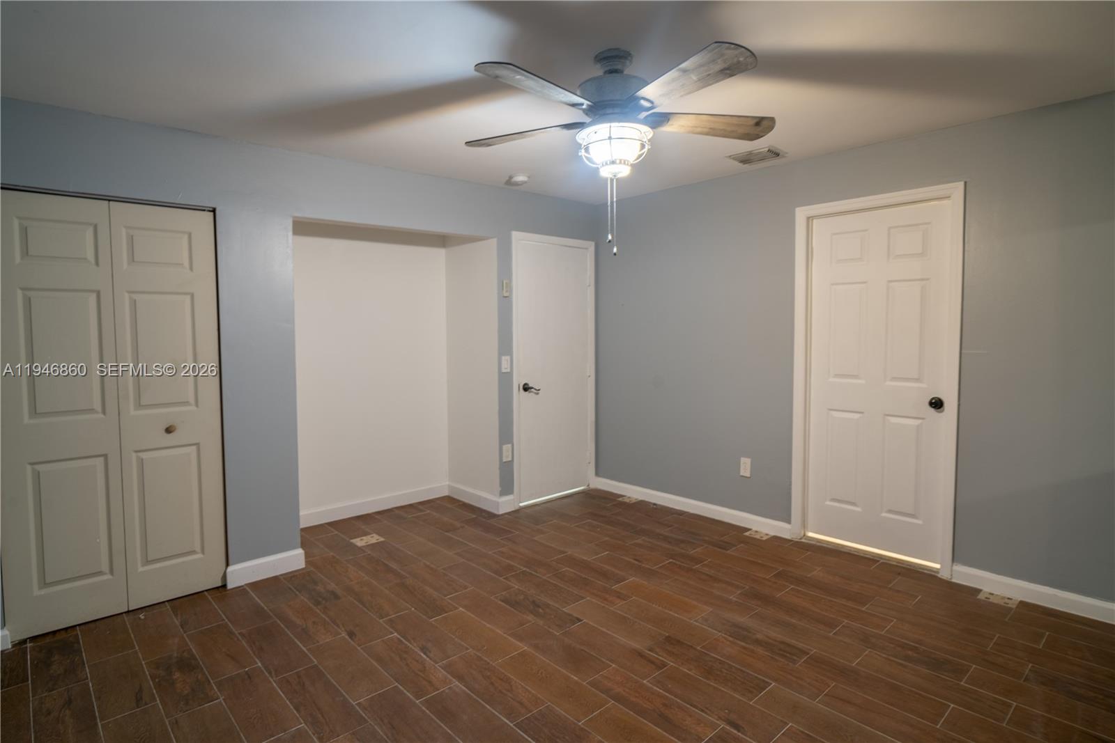 2421 Southwest 84th Terrace Miramar, FL 33025 - Photo 17 of 32