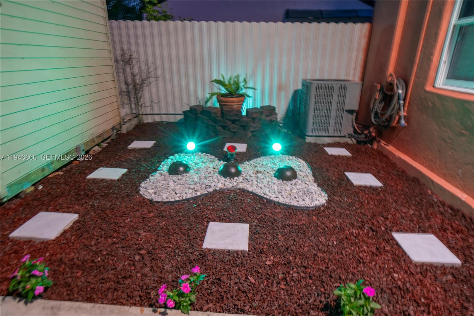 2421 Southwest 84th Terrace Miramar, FL 33025 - Photo 31 of 32