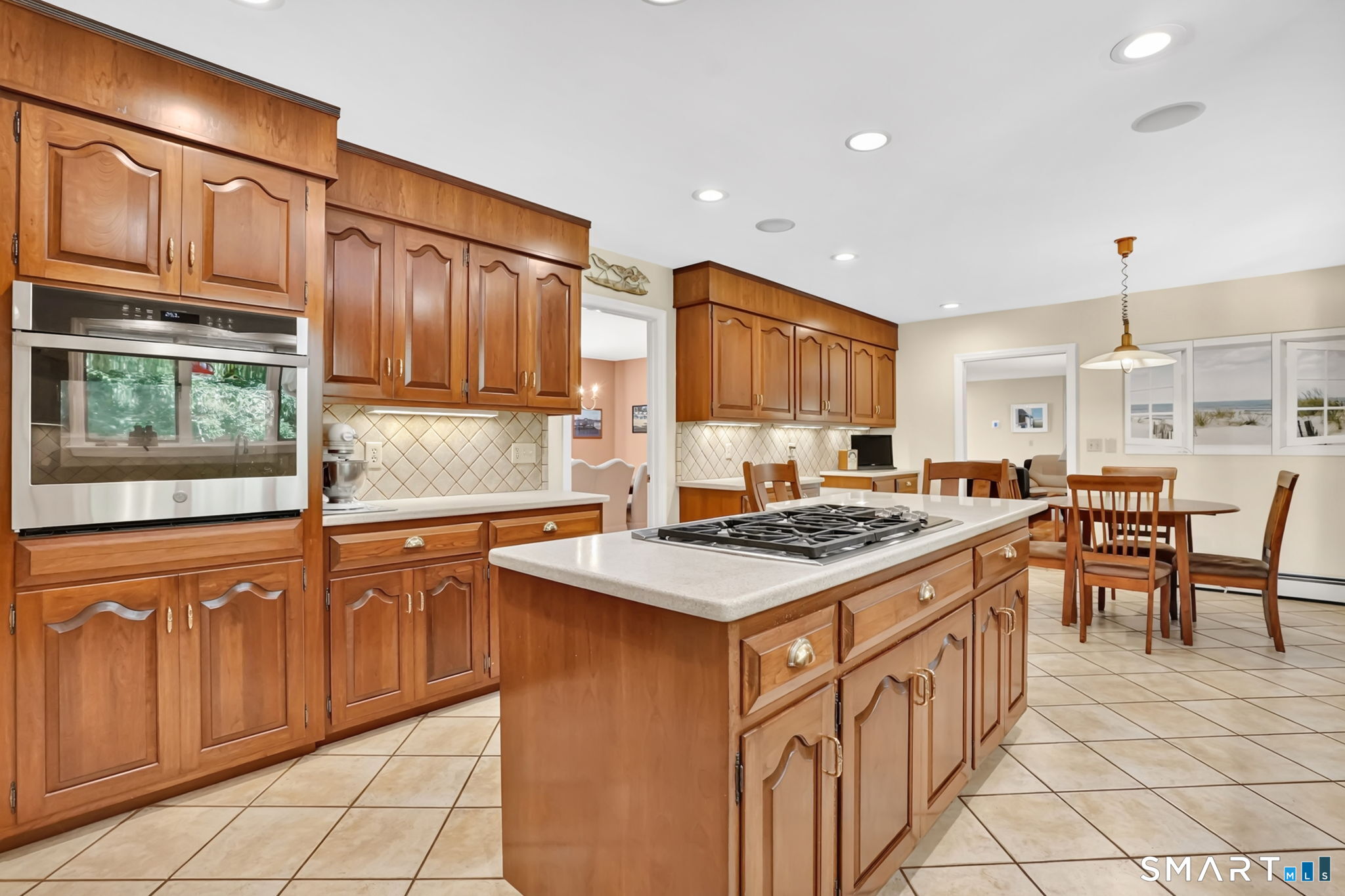 70 Davis Road Mansfield, CT 06268 - Photo 18 of 40