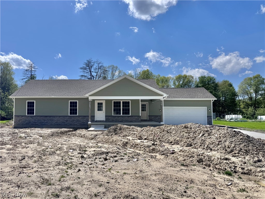 406 South Raccoon Road Youngstown, OH 44515 - Photo 1 of 27