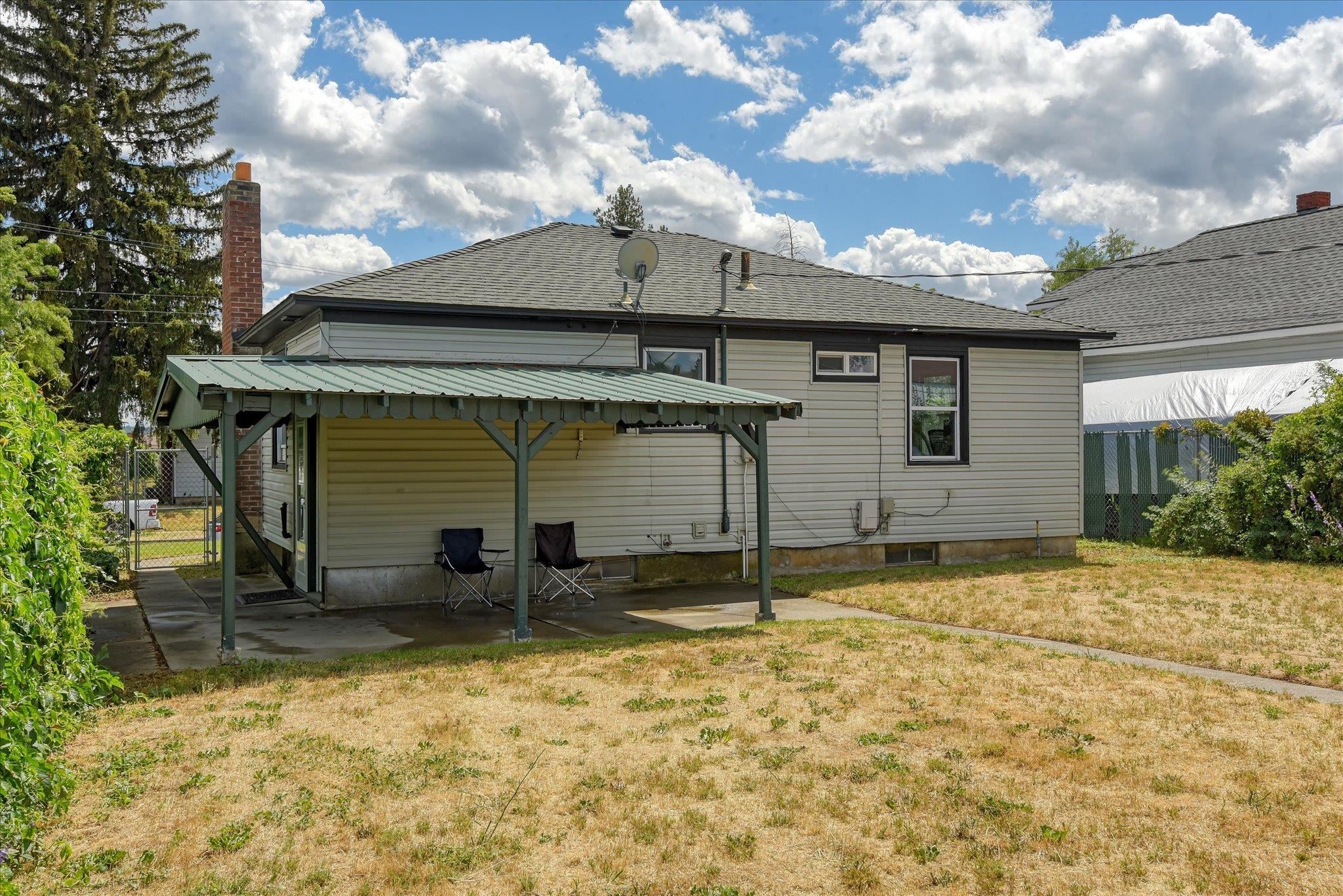 408 West Gordon Avenue Spokane, WA 99205 - Photo 43 of 44